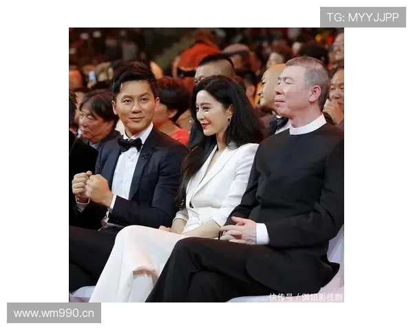 惠若琪这生活节奏简直对比明星都离谱，一天起码八次换造型，谁顶得住？