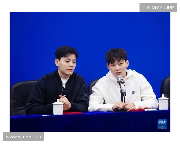 杨力维私下生活跟赛场判若两人，居然还有这闺蜜圈？