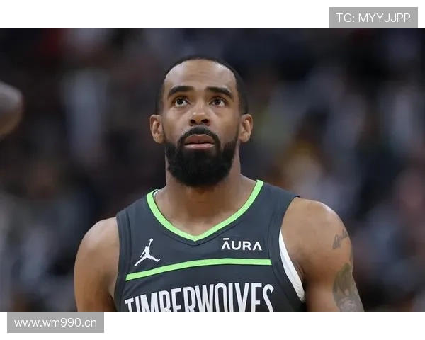 康利无球跑动提升进攻效率，改变森林狼外线节奏